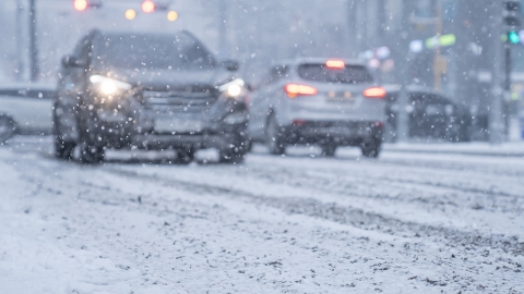 [Breaking News] Heavy snow warning issued in Seoul, with up to 8cm of snow