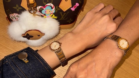 BLACKPINK Lisa and Frederic Arnaud reignite romance rumors... Couple's watch is a clue?