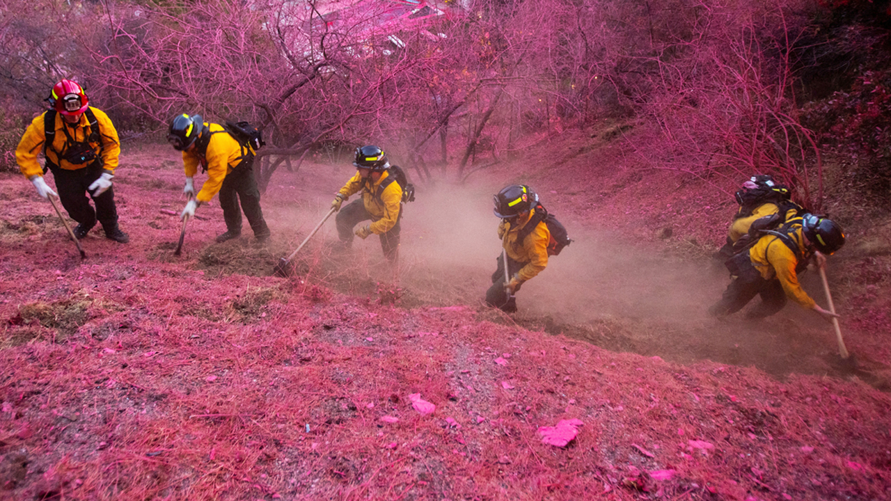 L.A. turned into "Pink"..."Last Work" to stop a huge fire. [Now News]