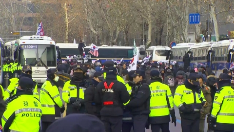  서울지하철 5호선 애오개역 상하행선 무정차 통과