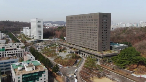 연휴 마지막 날도 '내란 수사' 계속…재판도 본격화