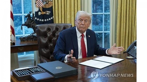 트럼프, '네타냐후 체포영장' ICC 제재 행정명령 서명