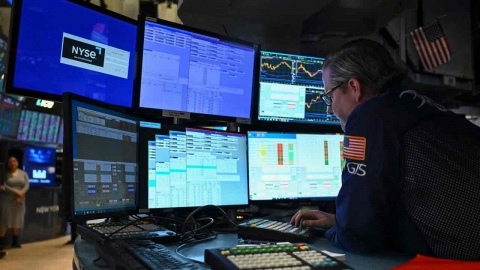 월마트가 시사한 소비 심리 악화로 뉴욕 증시 하락