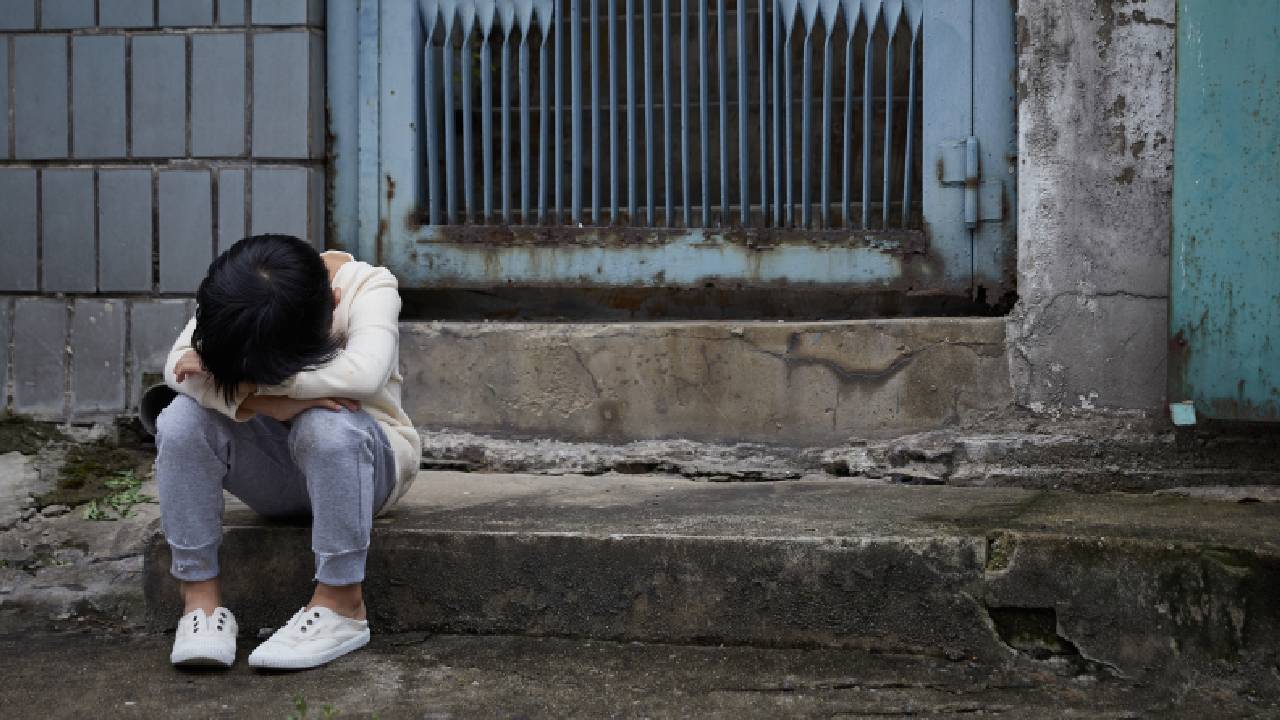 "아빠랑 살고 싶어" 한 마디에...10살 아들 잠 못 자게 한 엄마