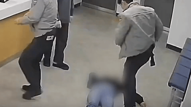 "딸이 숨을 안 쉬어요"…심정지 20대 살린 '기적의 1분'