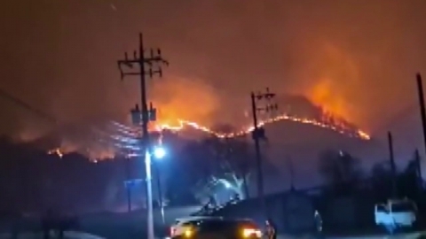 마을 삼킨 불과 사투…제보 영상 속 경북 북부 산불