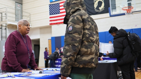 미 ADP "3월 민간 고용, 전월 대비 15.5만 명 증가"