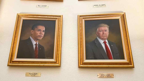 트럼프가 비난한 초상화 화가, 왜곡 의혹 부인..."트럼프 때문에 피해 막심"