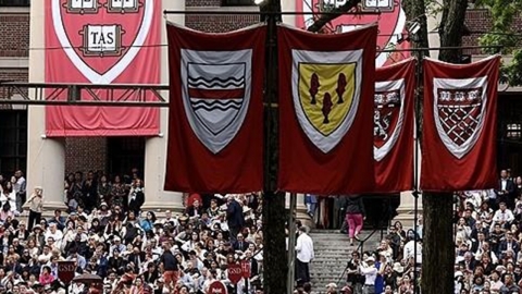 미국 하버드대, '트럼프 정책'에 반기...지원금 90억 달러 포기?