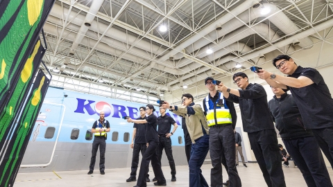 "기내 난동 막는다" 대한항공, 업계 최초 에어테이저 전문교관 양성