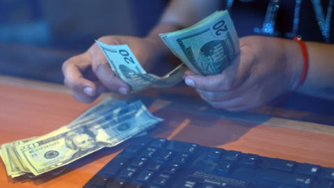 달러화 가치 3년 만에 최저...미국채 금리는 상승