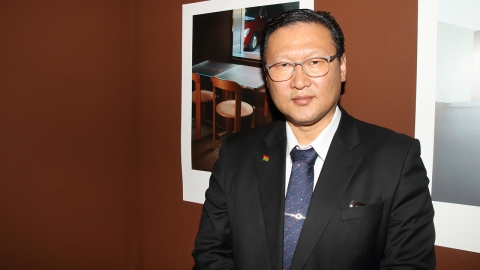 볼리비아 8월 대선에 '깜짝 3위' 한인 1.5세 의사 정치현 씨 출사표