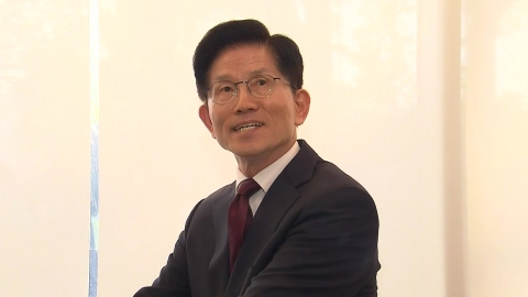 김문수, '대통령 후보자 지위 인정' 가처분 신청