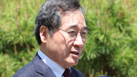  이낙연 "대선 불출마...다른 사람 선거 돕지도 않겠다"