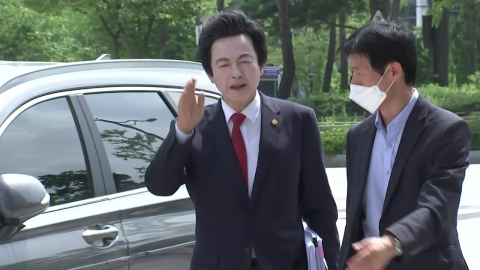 경찰, 허경영 구속영장 신청…사기·준강제추행 등 혐의