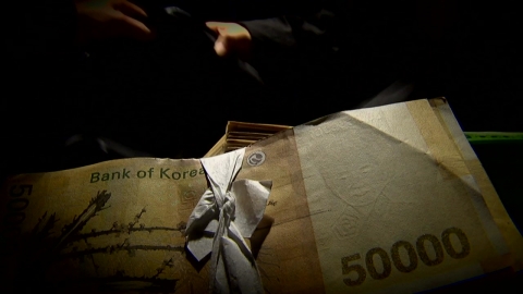 1억 뜯겨도 "피싱 아니라 안 돼"…대책은 지지부진