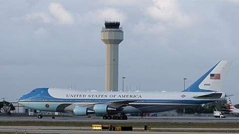 '카타르 전용기 선물' 공화당에서도 반대 확산