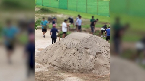 갑질 재단 학교 공사에 투입된 \'레슬링부\'…"교육 일부분"