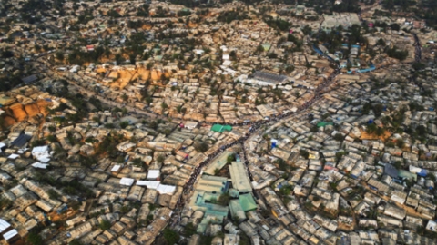 "인도 해군, 로힝야족 난민 배에서 바다로 밀어내"...유엔 조사 착수