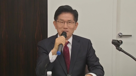 김문수, 서울 청년·노인 공략…당내 '윤 절연' 요구 여전