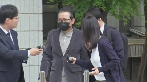 '건진법사 청탁' 수사 속도…'샤넬 가방' 행방 추적