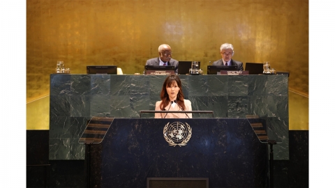 유엔 총회 첫 북한 인권 고위급 회의에서 탈북자 2명 참상 증언...북한 "책략과 조작"