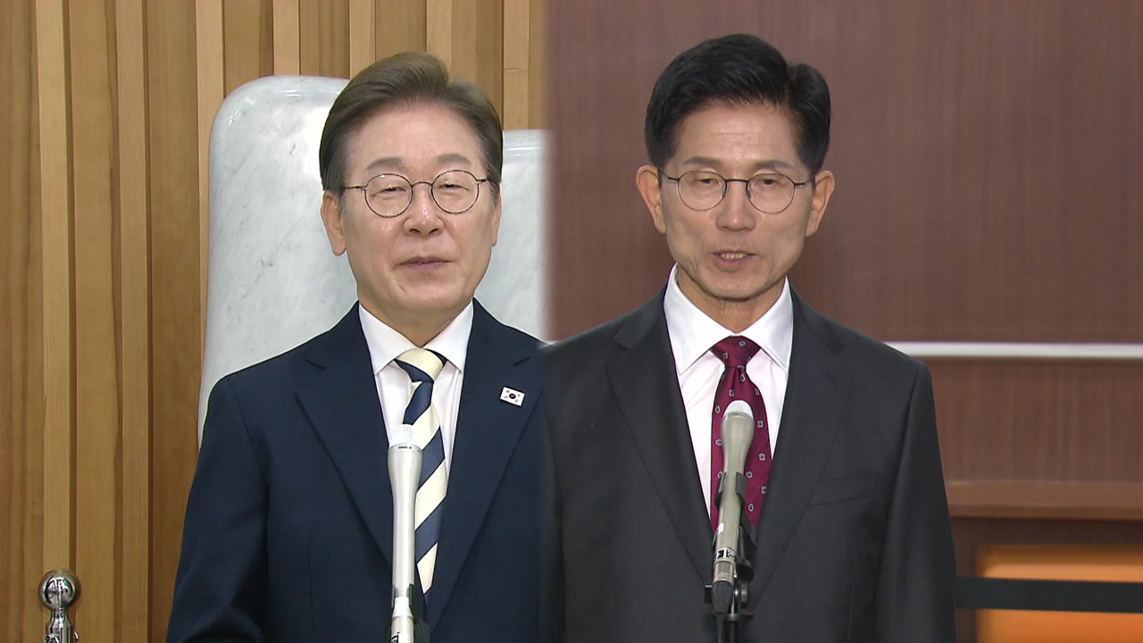 이재명 "비전보단 헐뜯기"...김문수 "이, 쏘는 대로 명중"