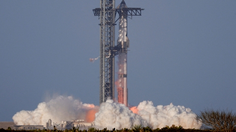 "머스크의 화성 우주선 스타십, 군사 장비 수송 목표도 추진"