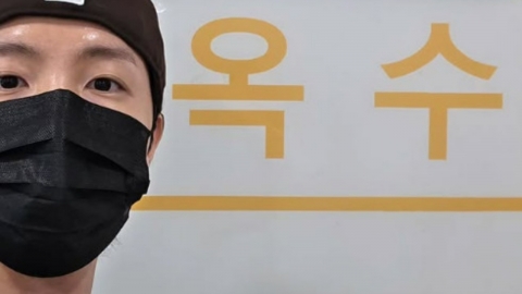 정치색 논란 없다…BTS 제이홉, '무색 패션'으로 사전투표 인증 