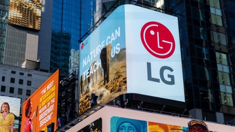 [기업] LG전자, 뉴욕·런던에서 '환경의 날' 캠페인 영상 상영