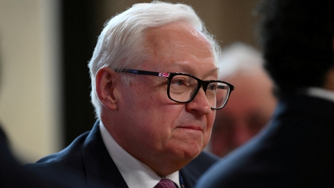 러시아, '군용기 파괴' 거듭 부인..."일부 손상...수리할 것"