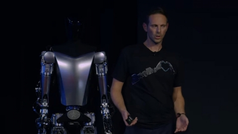 테슬라 휴머노이드 로봇 옵티머스 책임자 사임