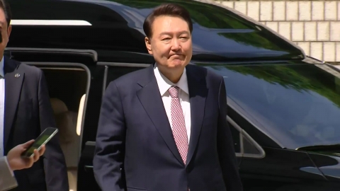 [속보] 윤 전 대통령, 서초동 사저 출발…오늘 6차 공판