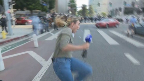 호주 총리, LA 취재 호주 기자에 고무탄 피격 "끔찍하다"