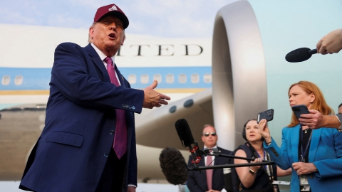 트럼프, LA 시위에 "외적의 침공...도시 해방하겠다"