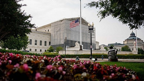 미국인 20%만 "연방대법원 중립적"...58%는 "동의 안 해"