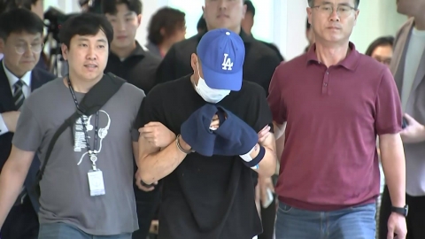 \'대구 스토킹 살인\' 40대 피의자 영장심사 출석
