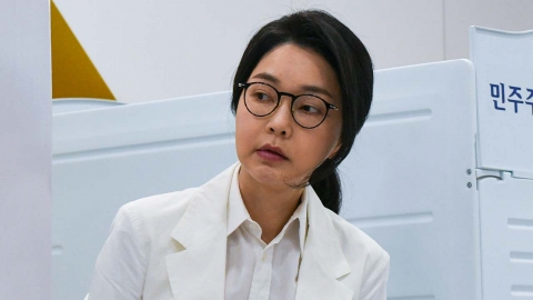 \'김건희 선물용\' 샤넬백, 신발로도 바꾼 정황…\'신데렐라 수사\' 되나