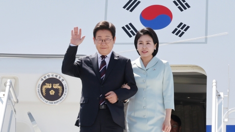  이재명 대통령, 캐나다 도착...'G7 회의' 일정 돌입