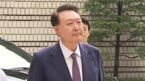 3차 소환도 불응한 윤…경찰 "특검과 체포영장 협의"
