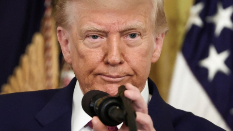 "트럼프, 이란 대응에 국방장관보다 4성 장군 의존...경험 부족한 헤그세스와 개버드 DNI 국장, 핵심 참모진에 못 끼어"