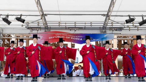 [기업] 크라운해태 임직원, 오사카엑스포에서 국악 공연