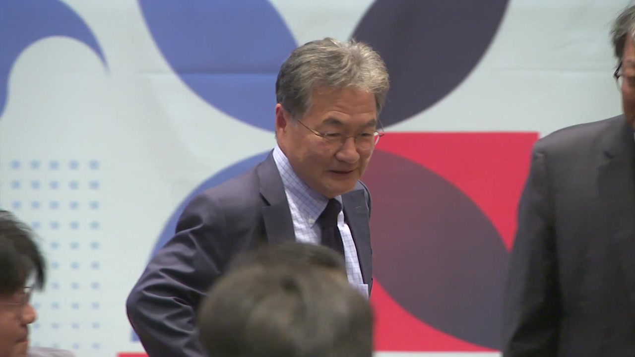 조셉 윤 "북한은 핵무기 보유국...대화 목표는 비핵화"