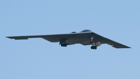 '소변 주머니와 각성제' 필수...B-2 조종사, 벙커버스터 싣고 37시간 논스톱 비행