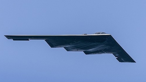 NYT "미국의 이란 공격에 핵무기 유혹 강화...북한은 난공불락 수준"