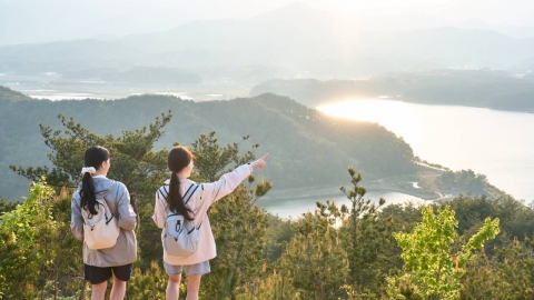 "다들 해외 간다더니"…황금연휴 \'의외의 여행지\'에 쏠린 발길