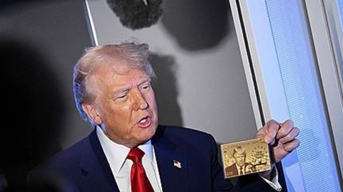 70억짜리 영주권 '트럼프 골드카드' 현실화 어렵다