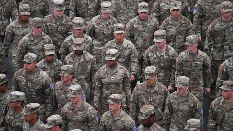 '곱슬모' 흑인 장병 어쩌나...미 육군 "수염 안 깎으면 전역"