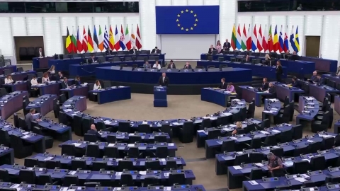EU "보복 관세, 14일까지 시간 남아"…트럼프 서한 촉각