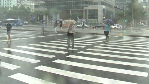  충남 이어 경기 남부도 호우특보...특보 지역 더 늘 듯